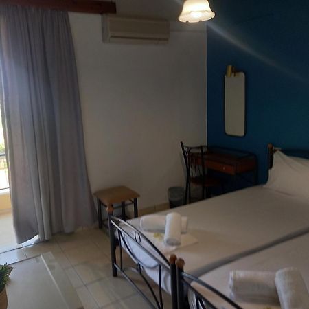 Hotel Tainaro Loutra Edipsou  Exterior photo